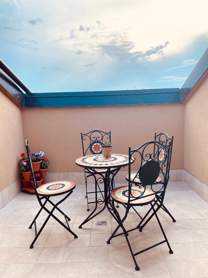 Mavericklodge Λ' Άκουιλα Εξωτερικό φωτογραφία